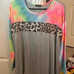 Boutique long sleeve top